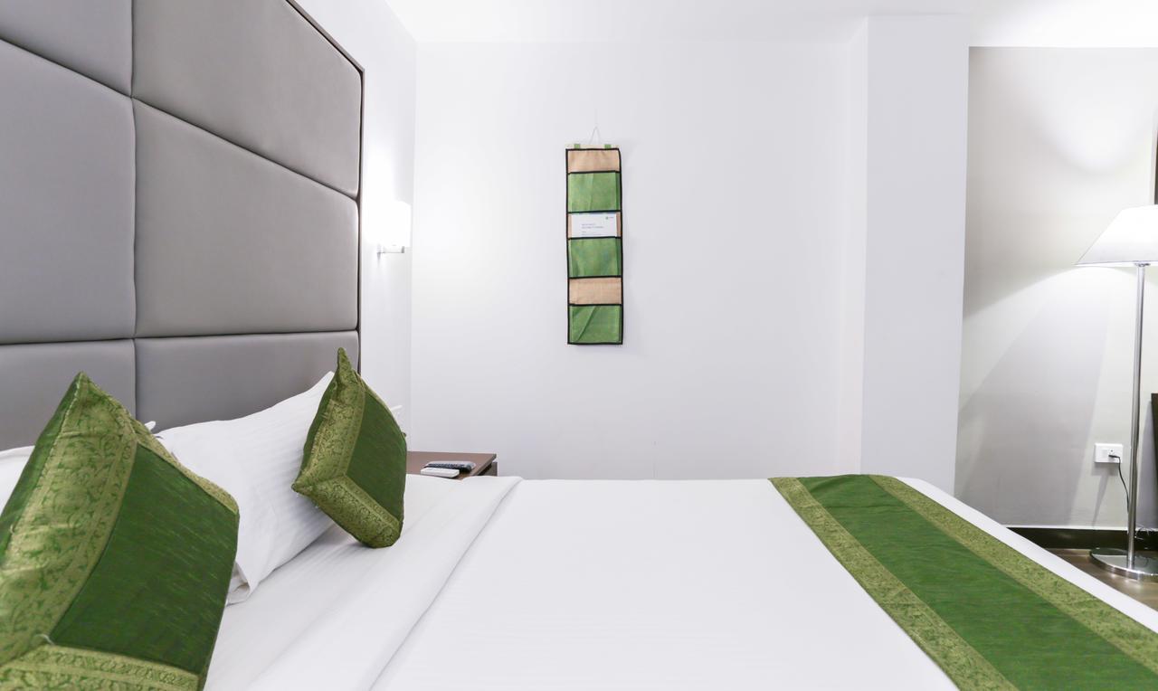 Hotel Crown Suites Kochi Dış mekan fotoğraf