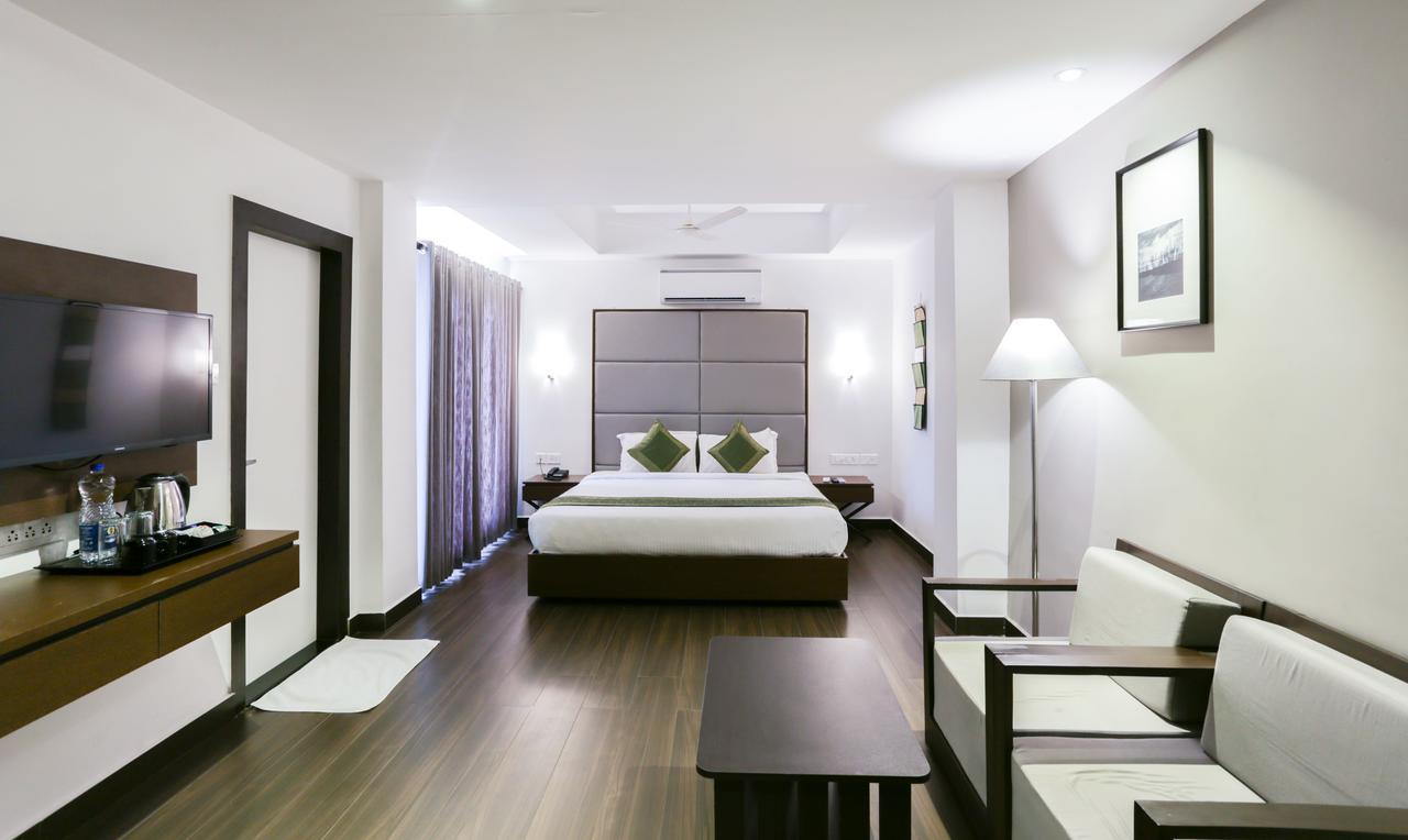 Hotel Crown Suites Kochi Dış mekan fotoğraf