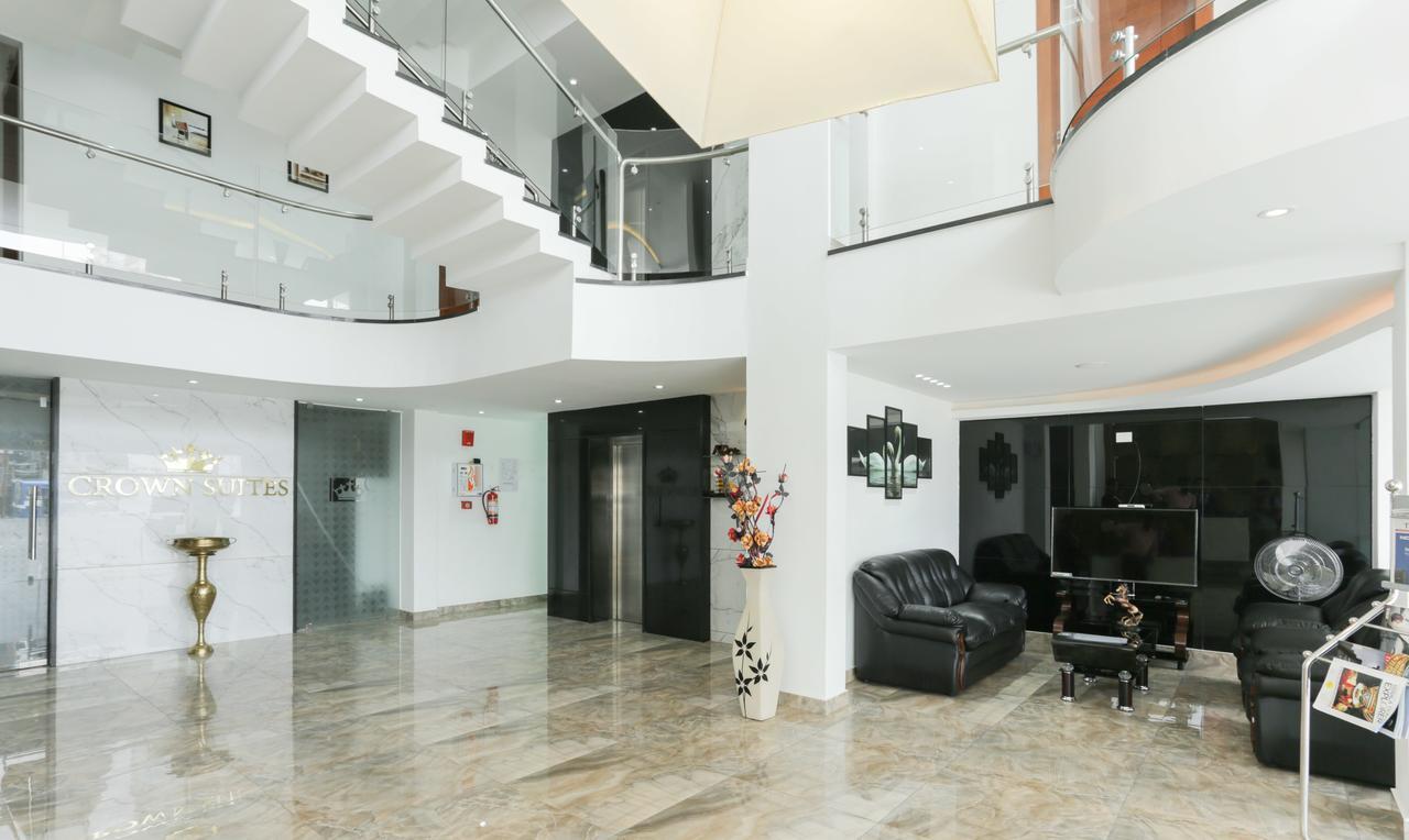 Hotel Crown Suites Kochi Dış mekan fotoğraf