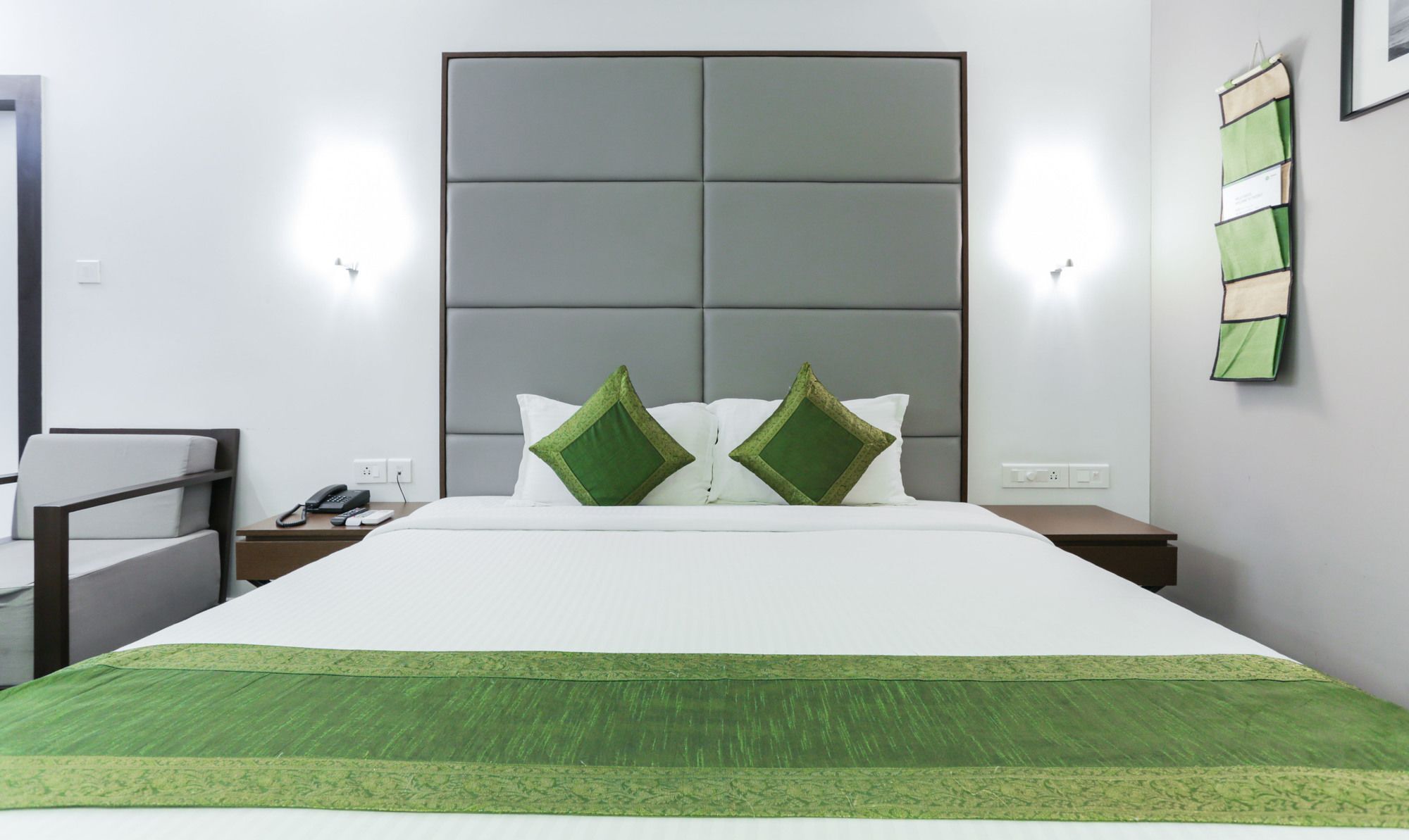 Hotel Crown Suites Kochi Dış mekan fotoğraf